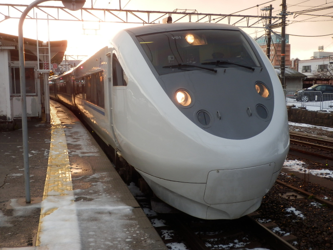 681系 V01編成 (吹田総合車両所 京都支所) 徹底ガイド | レイルラボ