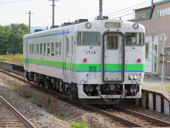 キハ40671 JR北海道 キハ40 1715 (キハ40系) 車両ガイド | レイルラボ(RailLab)