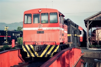 加悦鉄道DC351ディーゼル機関車 DC351 鉄道フォト・写真 by tokadaさん ：1990年11月25日08時ごろ