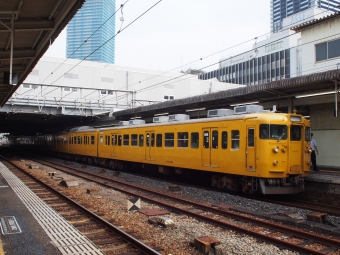 JR西日本 クハ115形 クハ115-608 鉄道フォト・写真 by tokadaさん 広島駅：2016年08月16日15時ごろ