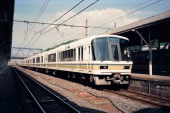 JR西日本 クハ221形 クハ221-35 鉄道フォト・写真 by tokadaさん 米原駅 (JR)：1990年10月11日13時ごろ