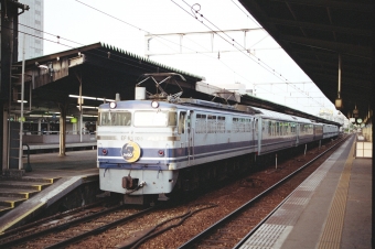 JR東海 国鉄EF65形電気機関車 カートレインユーロ名古屋 EF65 105 鉄道フォト・写真 by tokadaさん 大阪駅：1993年05月04日06時ごろ