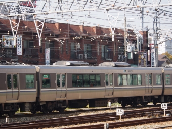 JR西日本 サハ223形 サハ223-2175 鉄道フォト・写真 by tokadaさん 尼崎駅 (JR)：2018年03月29日09時ごろ