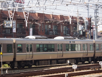 JR西日本 モハ223形 モハ223-2180 鉄道フォト・写真 by tokadaさん 尼崎駅 (JR)：2018年03月29日09時ごろ