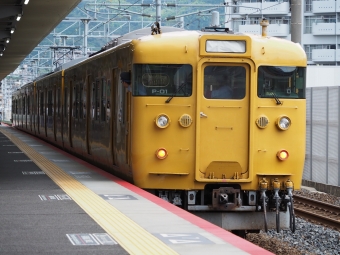 JR西日本 クハ111形 クハ111-2149 鉄道フォト・写真 by tokadaさん 新白島駅 (JR)：2018年07月30日16時ごろ