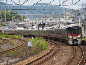 JR西日本 クモハ226形 クモハ226-35 鉄道フォト・写真 by tokadaさん 向洋駅：2018年07月30日15時ごろ