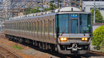 JR西日本 クモハ223-2079 (223系) 車両ガイド | レイルラボ(RailLab)