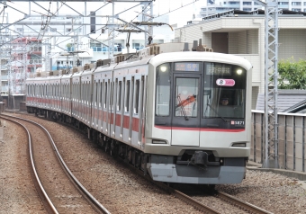 東急電鉄 東急クハ5850形 5871 鉄道フォト・写真 by スーパー金太郎さん 綱島駅：2024年06月30日13時ごろ