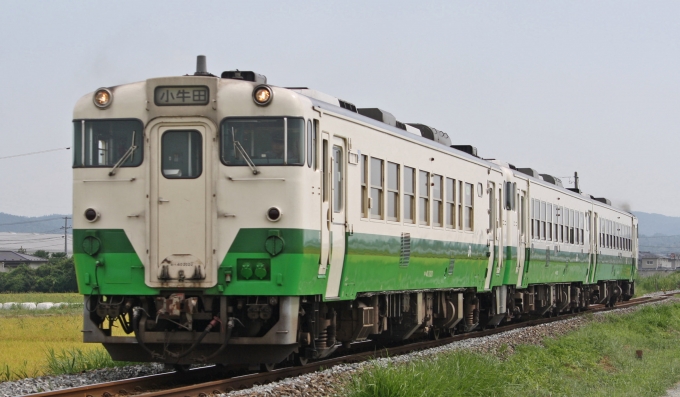 鉄道フォト・写真：JR東日本 国鉄キハ40系気動車 キハ40-2020 上涌谷駅 鉄道フォト・写真 by スーパー金太郎さん - 撮影日 2010/09/03 10:26