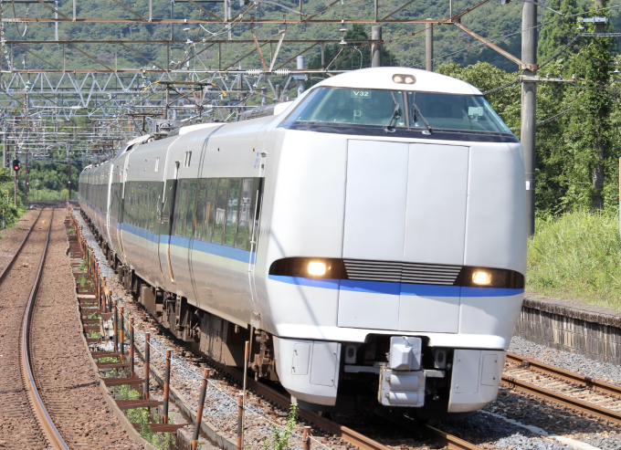 683系 V32編成 (吹田総合車両所 京都支所) 徹底ガイド | レイルラボ