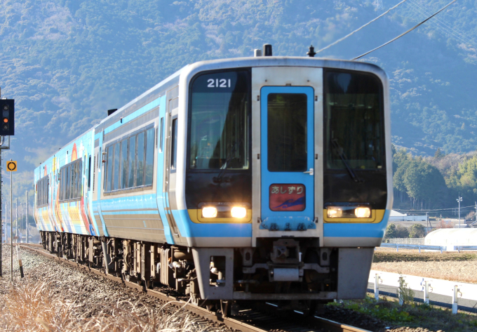 JR四国 2121 (2000系) 車両ガイド | レイルラボ(RailLab)