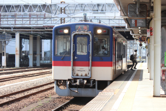 鹿島臨海鉄道 8007 (鹿島臨海鉄道8000形) 車両ガイド | レイルラボ