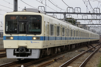 小田急電鉄 8059 (小田急8000形) 車両ガイド | レイルラボ(RailLab)