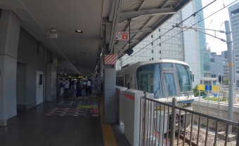 JR西日本 221系 鉄道フォト・写真 by scratch-aferwuさん ：2023年07月06日14時ごろ