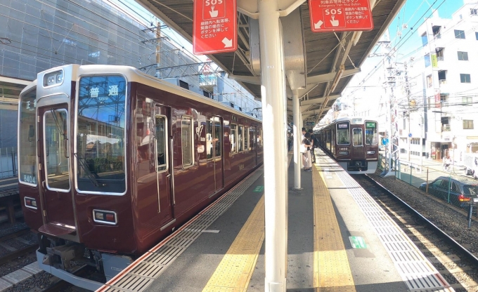 鉄道フォト・写真：阪急電鉄 8300系 淡路駅 鉄道フォト・写真 by scratch-aferwuさん - 撮影日 2024/07/03 11:30