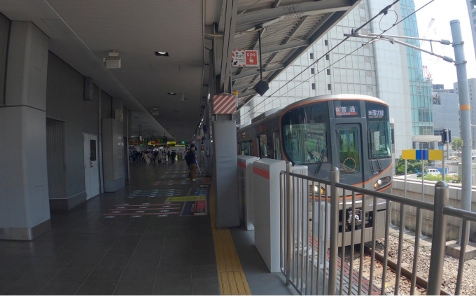 鉄道フォト・写真：JR西日本 323系 大阪駅(JR) 鉄道フォト・写真 by scratch-aferwuさん - 撮影日 2024/07/04 10:00