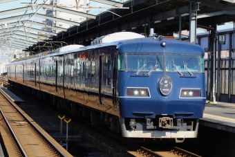 JR西日本 117系 鉄道フォト・写真 by express999さん 宇多津駅：2021年12月25日13時ごろ