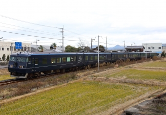 JR西日本 117系 鉄道フォト・写真 by express999さん 多度津駅：2021年12月25日15時ごろ