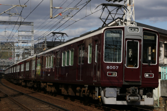 阪急電鉄 8007 (阪急8000系) 車両ガイド | レイルラボ(RailLab)