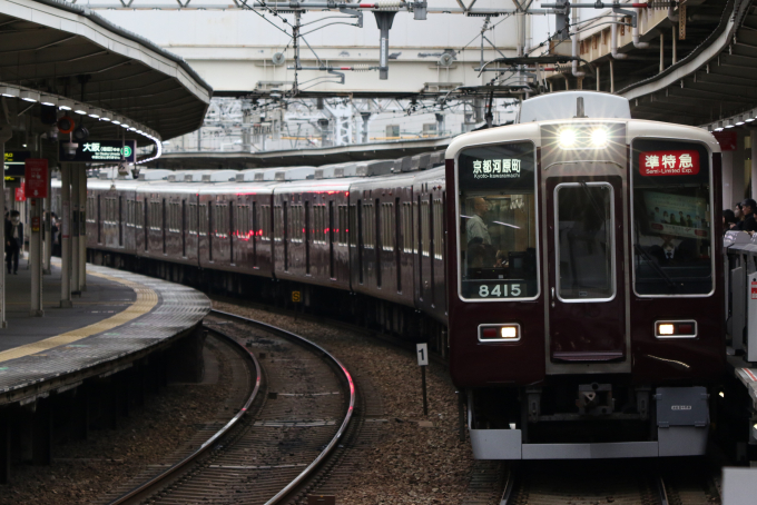 阪急電鉄 8415 (阪急8300系) 車両ガイド | レイルラボ(RailLab)