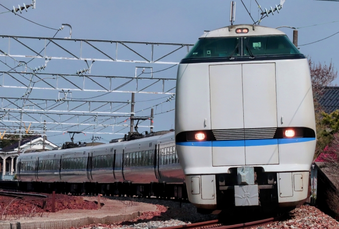 鉄道フォト・写真：JR西日本 683系電車 サンダーバード クモハ683-5504 動橋駅 鉄道フォト・写真 by akibeee 223_289さん - 撮影日 2024/03/14 14:30