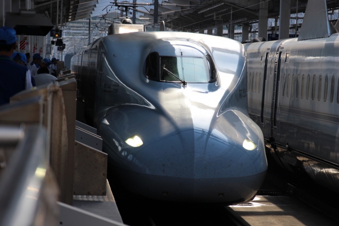 Jr西日本 N700系新幹線電車 みずほ 781 7006 鹿児島中央駅 鉄道フォト 写真 By がじぇさん レイルラボ Raillab