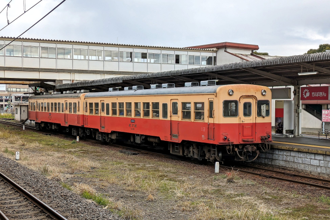 小湊鐵道 キハ211 (小湊鐵道キハ200形) 車両ガイド | レイルラボ(RailLab)