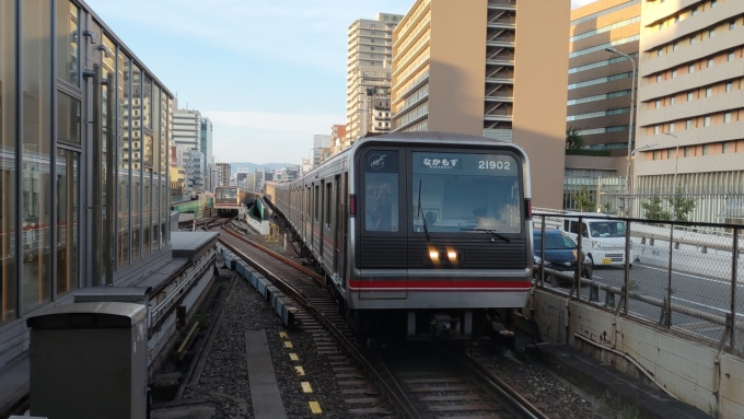 大阪メトロ 大阪市交通局20系電車 21902 新大阪駅 (大阪メトロ) 鉄道フォト・写真 by 高テツさん | レイルラボ(RailLab)