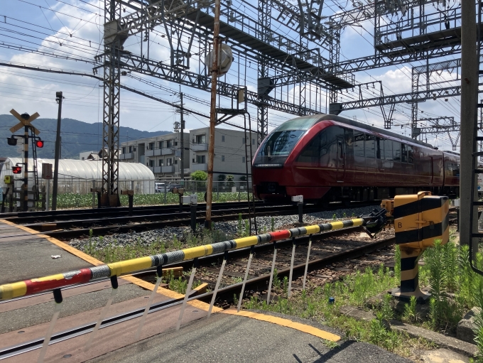 鉄道フォト・写真：近畿日本鉄道 近鉄80000系電車  高安駅 鉄道フォト・写真 by pearlさん - 撮影日 2024/07/06 10:51