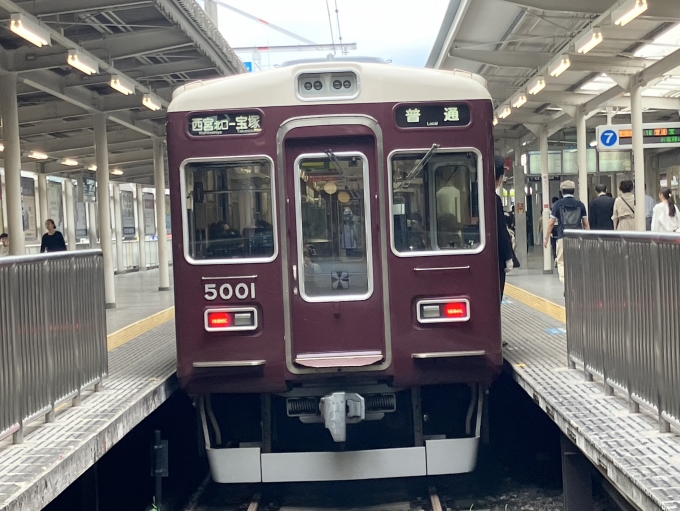 鉄道フォト・写真：阪急電鉄 阪急5000系電車 西宮北口駅 鉄道フォト・写真 by pearlさん - 撮影日 2024/06/22 14:12