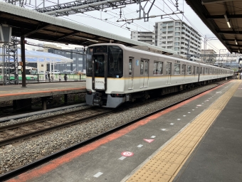 近畿日本鉄道 近鉄5820系電車 鉄道フォト・写真 by pearlさん 大和西大寺駅：2024年04月29日12時ごろ