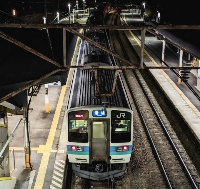 鉄道フォト・写真：JR東日本 国鉄211系電車 クハ210-2 甲斐大和駅 鉄道フォト・写真 by 抹茶フラペチーノさん - 撮影日 2024/04/06 21:48