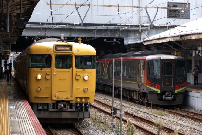 鉄道フォト・写真：JR西日本 国鉄115系電車 岡山駅 鉄道フォト・写真 by DMF02さん - 撮影日 2023/09/10 13:52