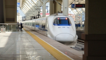 中国鉄路総公司 CRH2A型電車 鉄道フォト・写真 by KatsuragiShokoさん ：2008年10月03日09時ごろ