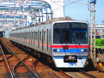懐かしのレッドトレイン写真パネル 1970 Press Photo Tokyo street car-converted into a library