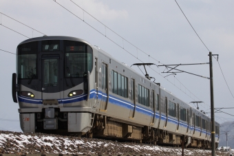 JR西日本521系電車 クハ520-45 鉄道フォト・写真 by keisunisofuさん 南条駅：2015年03月12日14時ごろ