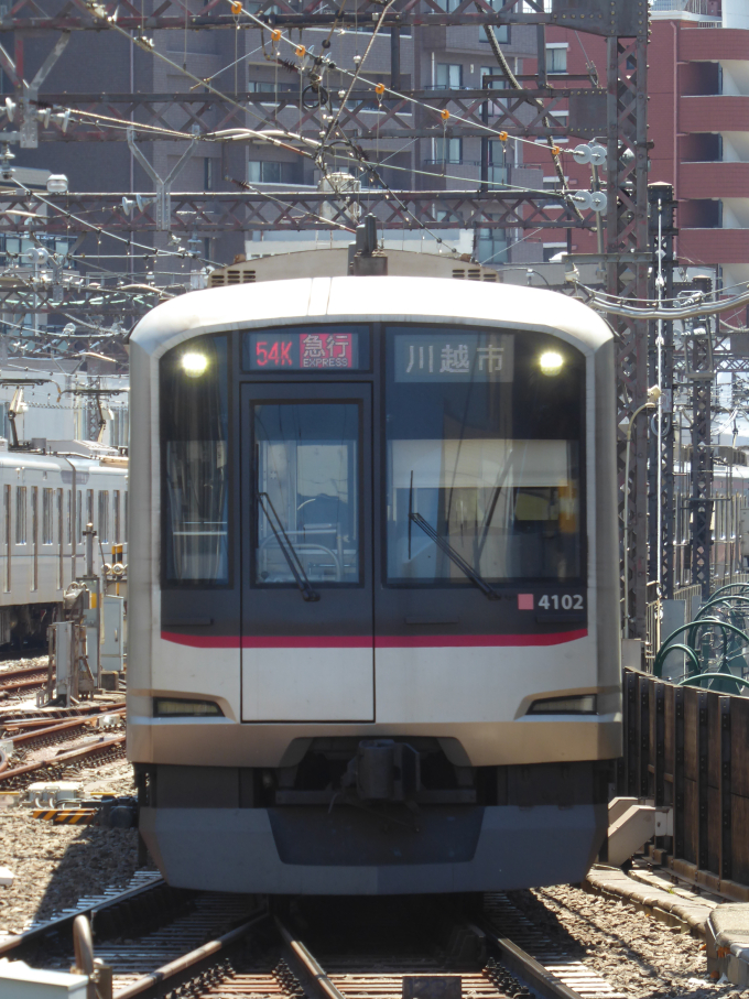 東急電鉄 4102 (東急5000系) 車両ガイド | レイルラボ(RailLab)