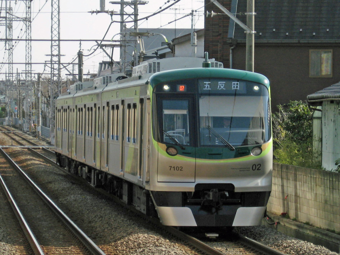 東急電鉄 7102 (東急7000系) 車両ガイド | レイルラボ(RailLab)