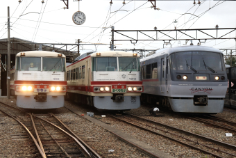 やま 富山地方鉄道 16014 (富山地鉄16010形) 車両ガイド | レイルラボ(RailLab)