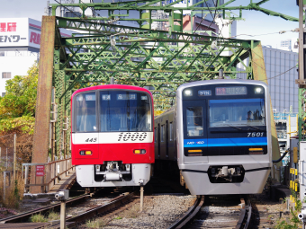 北総鉄道　7500形 北総】7500形運用番号表示機が白色LED化 |2nd-train鉄道ニュース