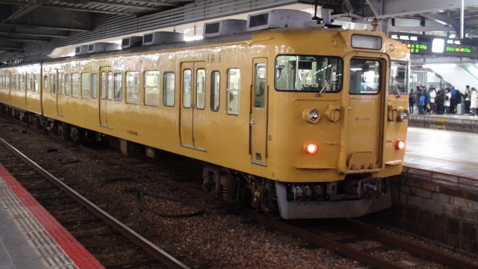 Jr西日本 国鉄115系電車 クハ115 608 広島駅 鉄道フォト 写真 By 広塩さんさん レイルラボ Raillab