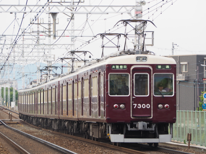 メル♡ 阪急電鉄 7300 (阪急7300系) 車両ガイド | レイルラボ(RailLab)