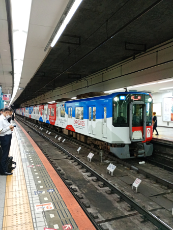 近畿日本鉄道 9728 (近鉄9820系) 車両ガイド | レイルラボ(RailLab)