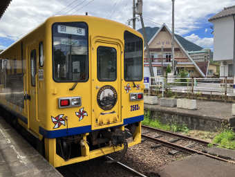島原鉄道 2503A (島原鉄道キハ2500・2550形) 車両ガイド | レイルラボ