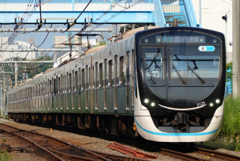 東急電鉄 3123 (東急3020系) 車両ガイド | レイルラボ(RailLab)