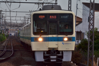 小田急電鉄 8252 (小田急8000形) 車両ガイド | レイルラボ(RailLab)