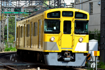 西武鉄道 2640 (西武2000系) 車両ガイド | レイルラボ(RailLab)