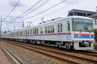 京成電鉄 8809-6 (新京成8800形) 車両ガイド | レイルラボ(RailLab)