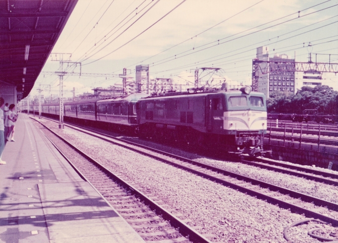 国鉄EF58形電気機関車 鉄道フォト・写真 by レフカーボさん 浜松町駅：1978年08月20日10時ごろ