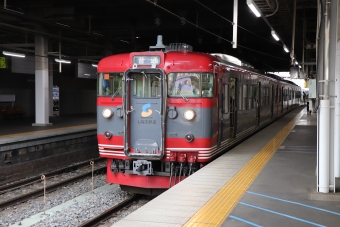 しなの鉄道115系電車 鉄道フォト・写真 by レフカーボさん 長野駅 (しなの鉄道)：2022年06月18日18時ごろ